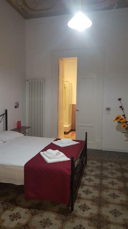 Rest And Go Bed & Breakfast Palermo Eksteriør bilde