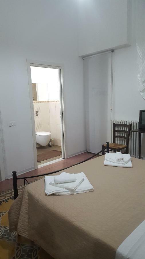 Rest And Go Bed & Breakfast Palermo Eksteriør bilde