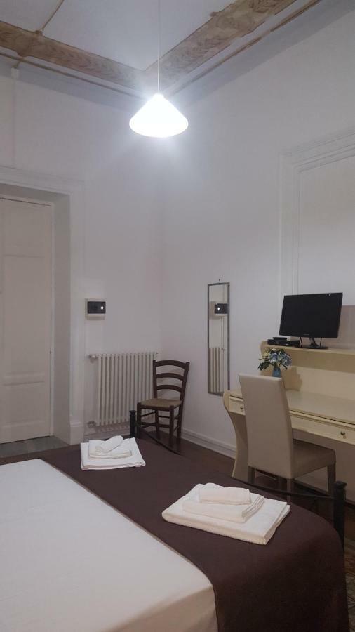 Rest And Go Bed & Breakfast Palermo Eksteriør bilde