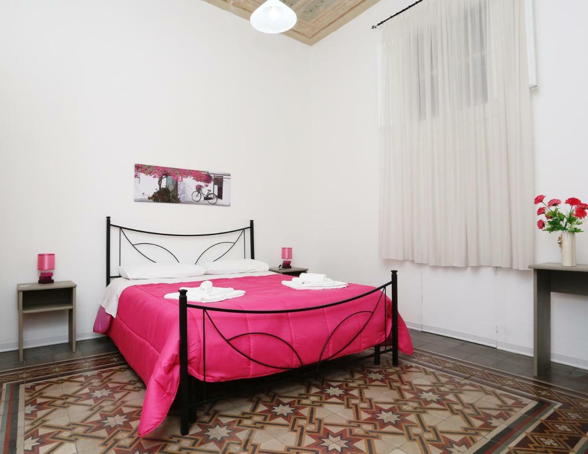 Rest And Go Bed & Breakfast Palermo Eksteriør bilde