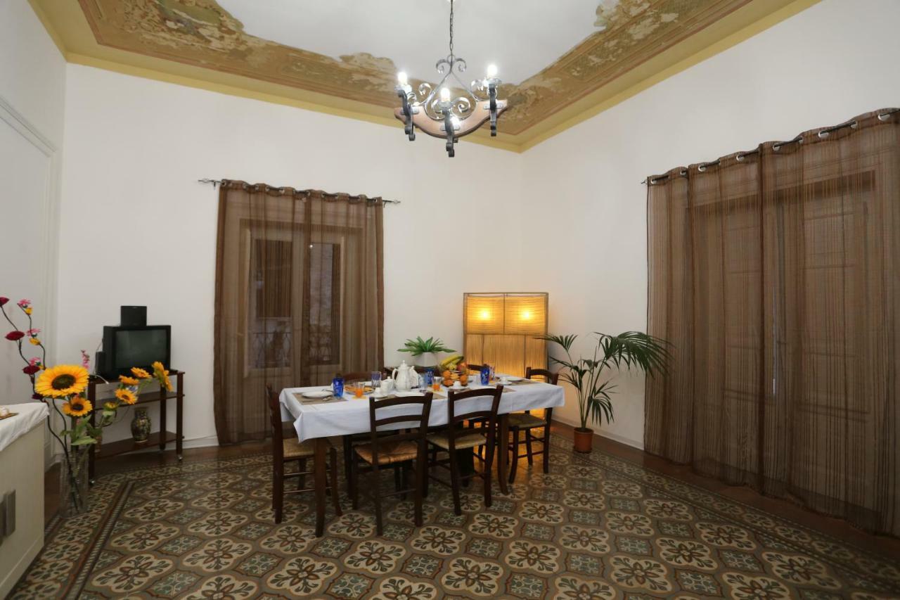 Rest And Go Bed & Breakfast Palermo Eksteriør bilde