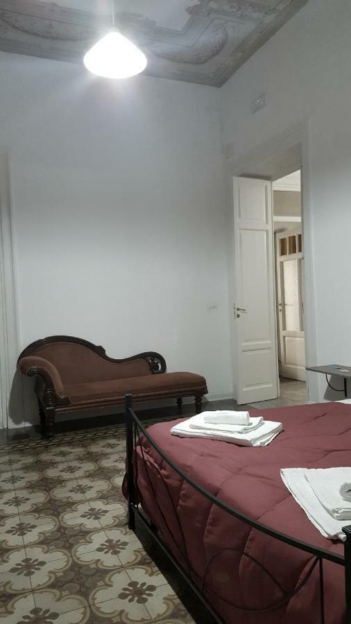 Rest And Go Bed & Breakfast Palermo Eksteriør bilde